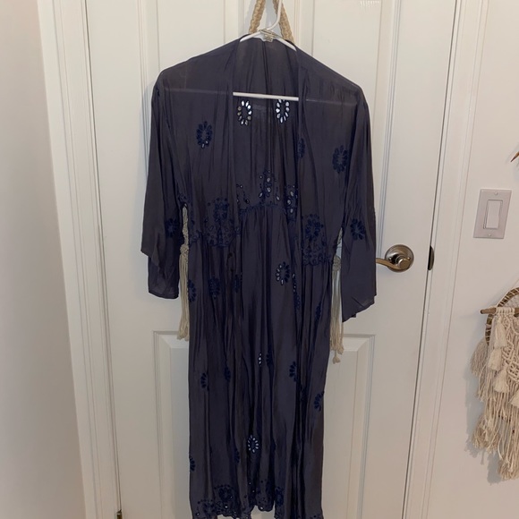 Blue long kimono with cutouts - Picture 4 of 5